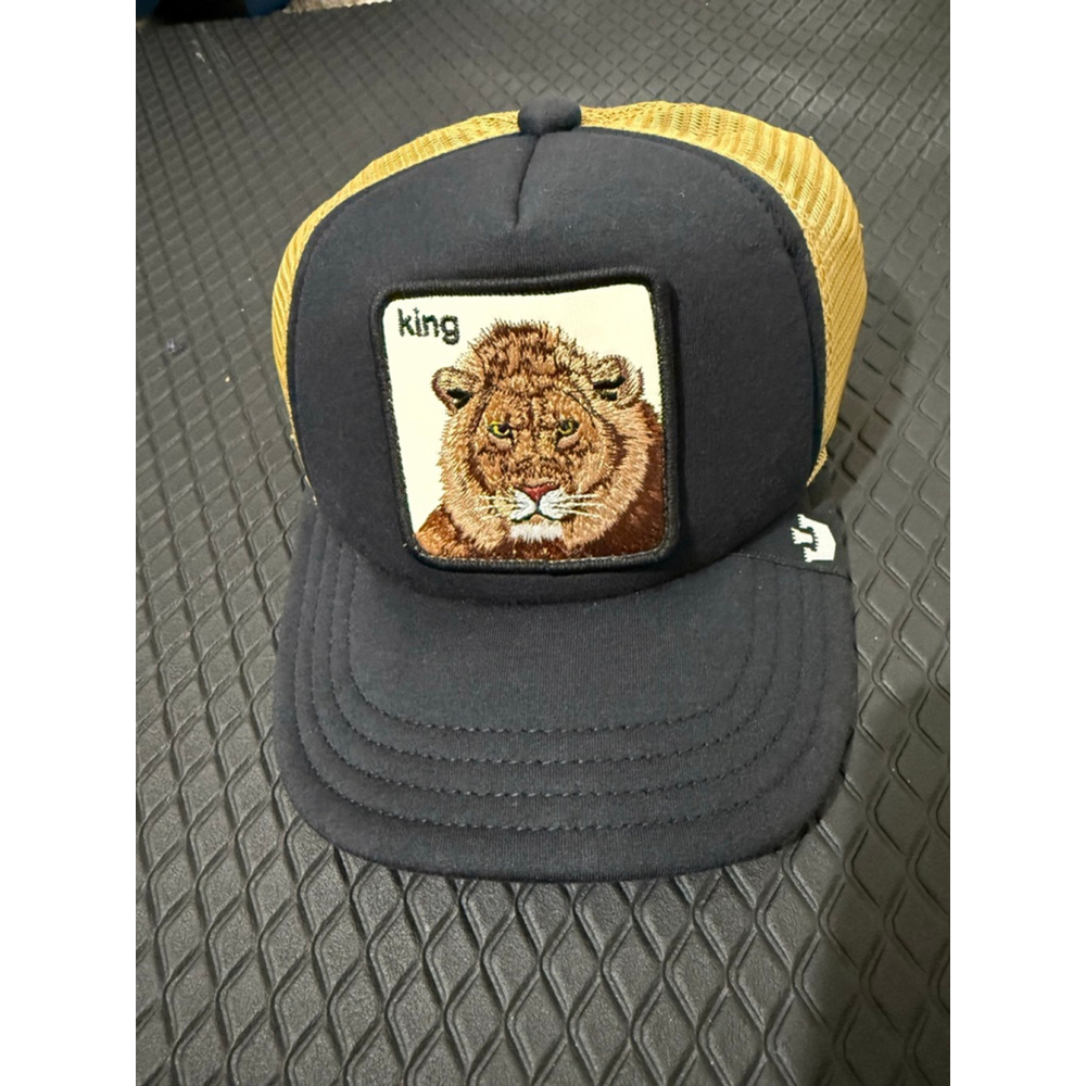 Men's Goorin Bros. Black Gold King Lion Trucker Hat One Size